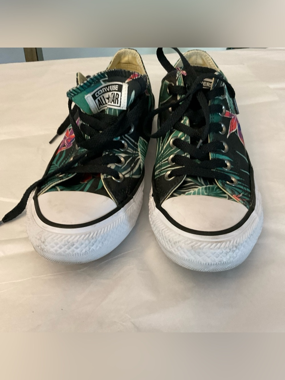 Converse Chuck Taylor All Star High Top Gold Camo Women's 7